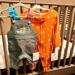 Christian Robinson x Target Set of 0-3M Clothes - For Smart Babies Who Read! 🤓